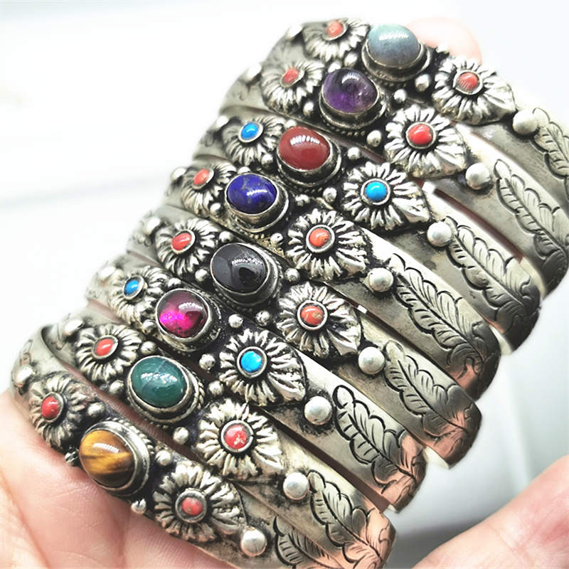 Ethnic Fashion Com - BB-398เนปาล Vintage กำไลข้อมือทองแดง Inlay ต่างๆธรรมชาติกึ่งอัญมณีสำหรับหญิง