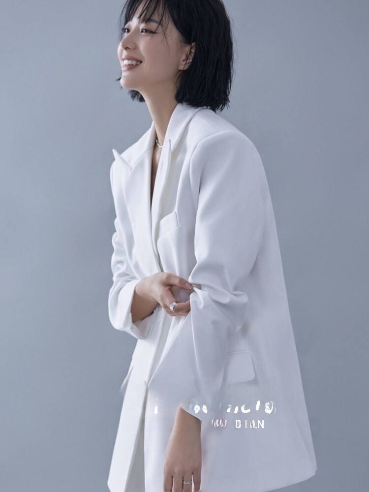 นิตยสารแฟชั่นธีมชุดสูทสีขาว ภา - Ethnic Fashion Images บทวิจารณ์และราคา