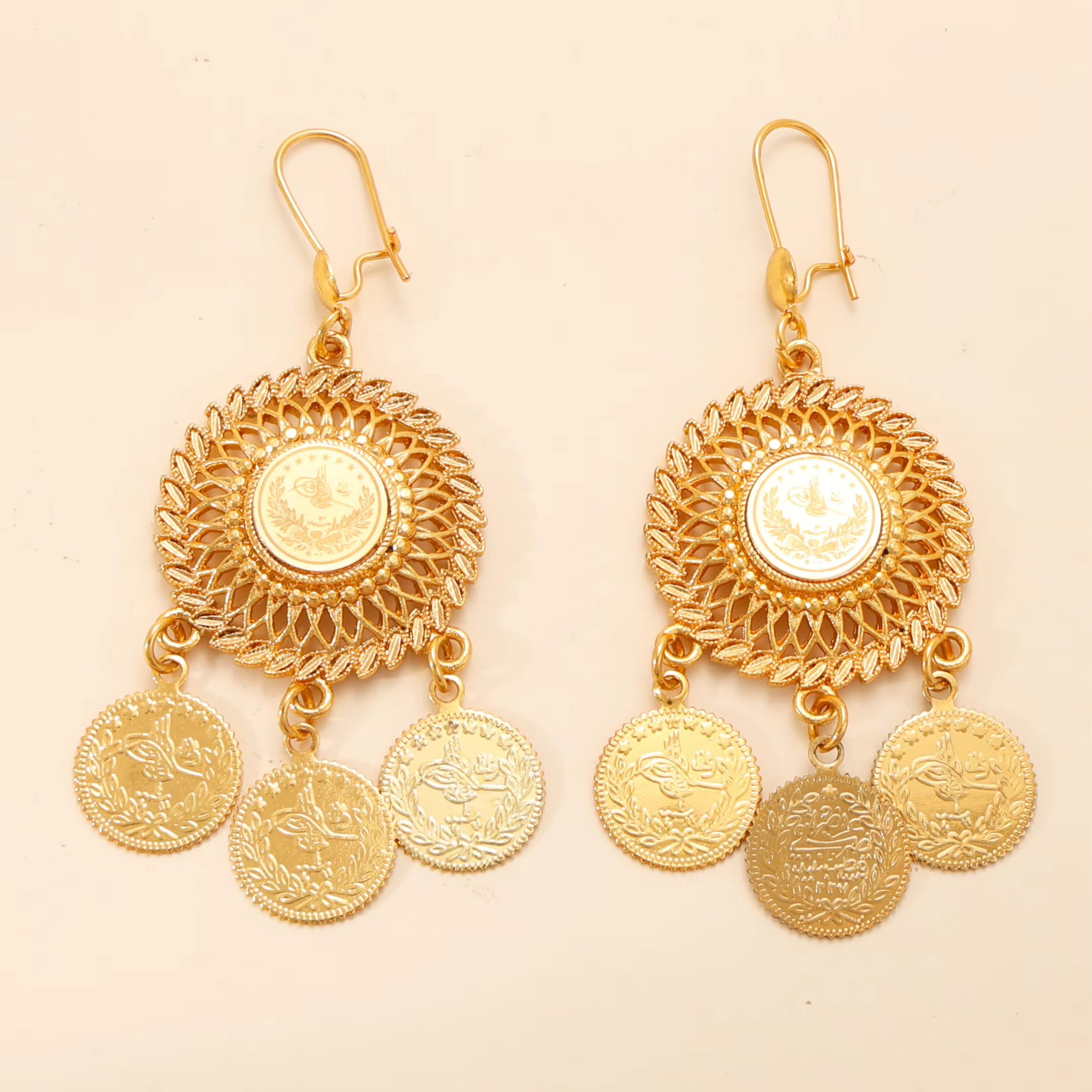 ต่างหูสไตล์วินเทจโบโฮลายดอกไม้ - Ethnic Fashion Co In บทวิจารณ์และราคา