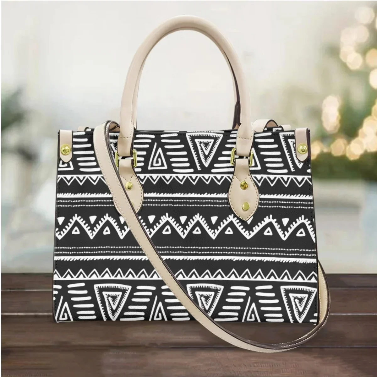 กระเป๋าสะพายไหล่หนัง PU สไตล์ว - Ethnic Chic Fashion บทวิจารณ์และราคา