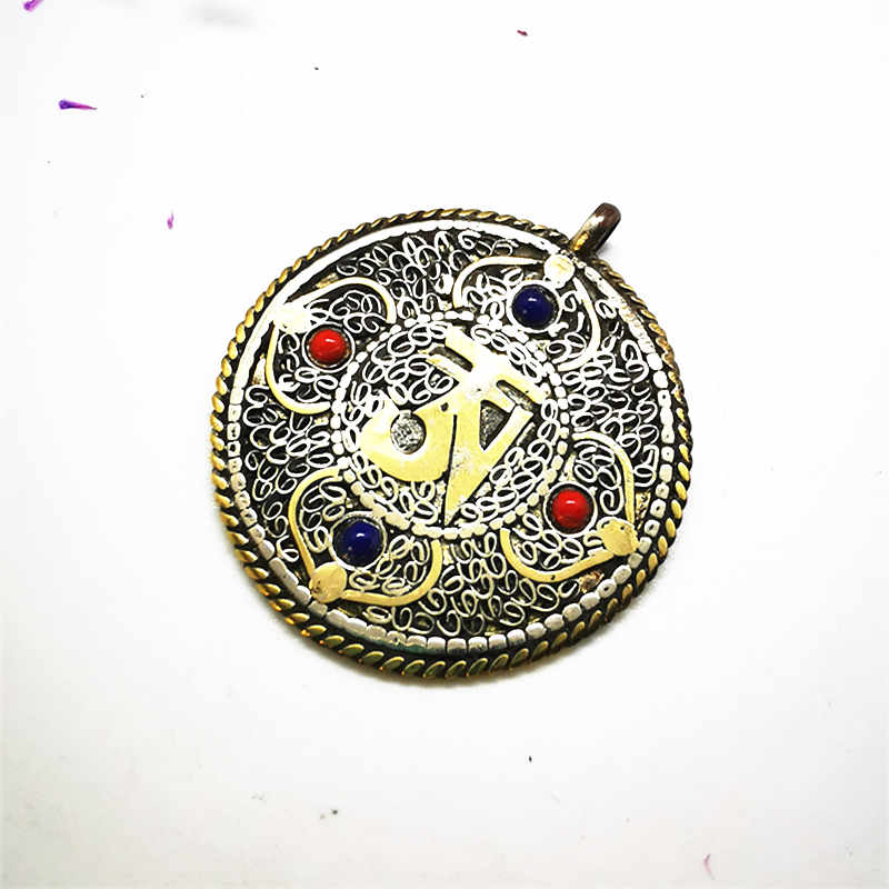 ทิเบต OM Amulet จี้เครื่องประด - Ethnic Fashion Com บทวิจารณ์และราคา